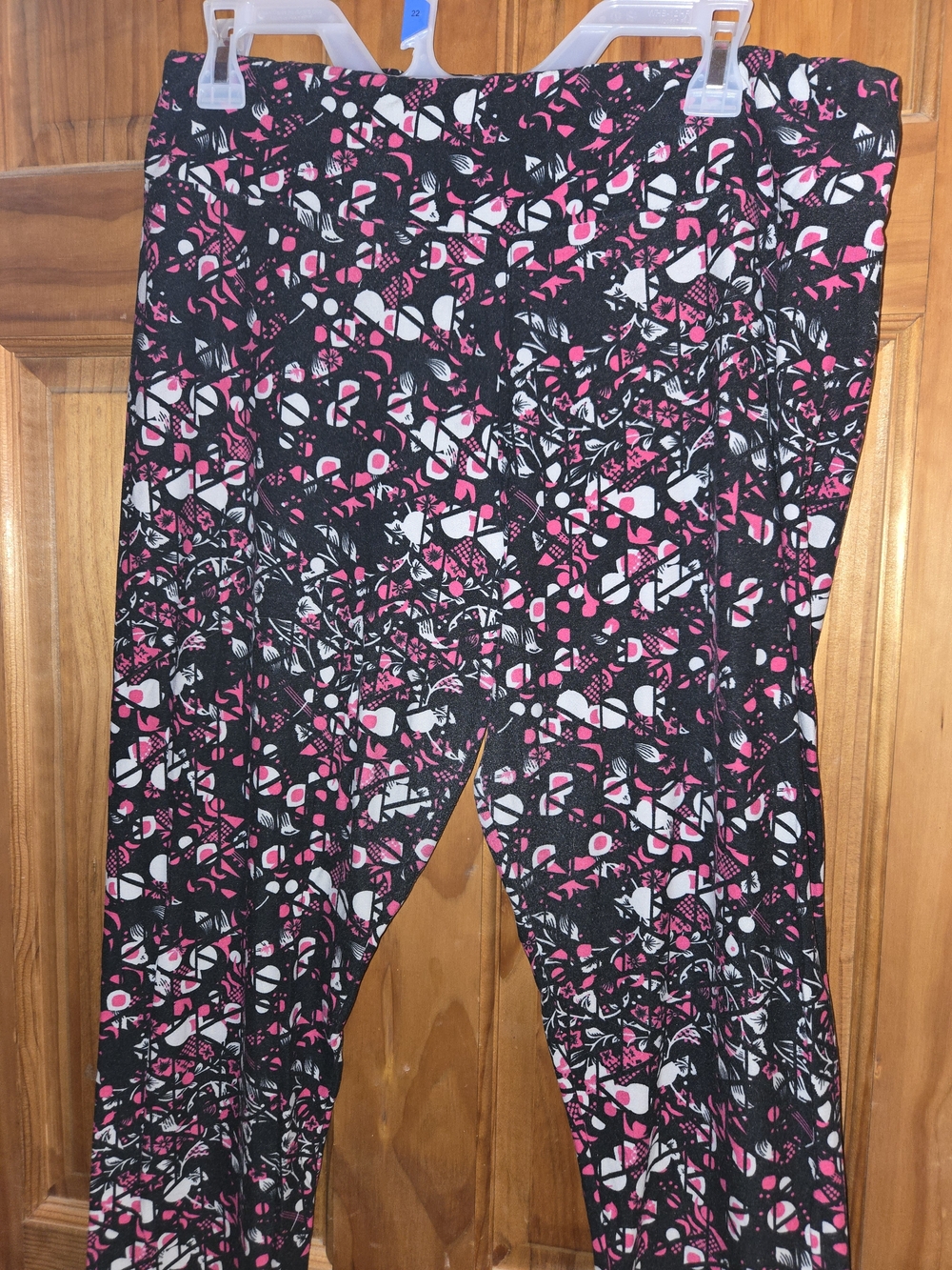 LuLaRoe Black, Pink & White Graphic Print Leggings